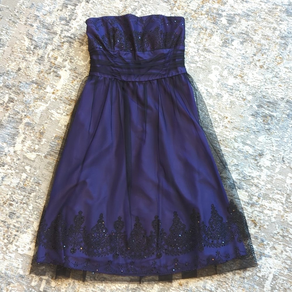 David's Bridal Strapless Tulle dress with Caviar beading size 4